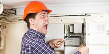 Cómo evitar que la corriente lo ‘coja’ en su casa
