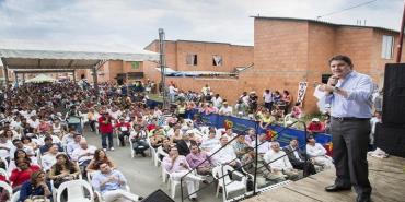 Estafadores quieren sacar provecho del programa de vivienda gratuita
