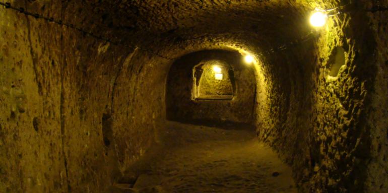 La ciudad subterránea hallada por un hombre que remodelaba su casa