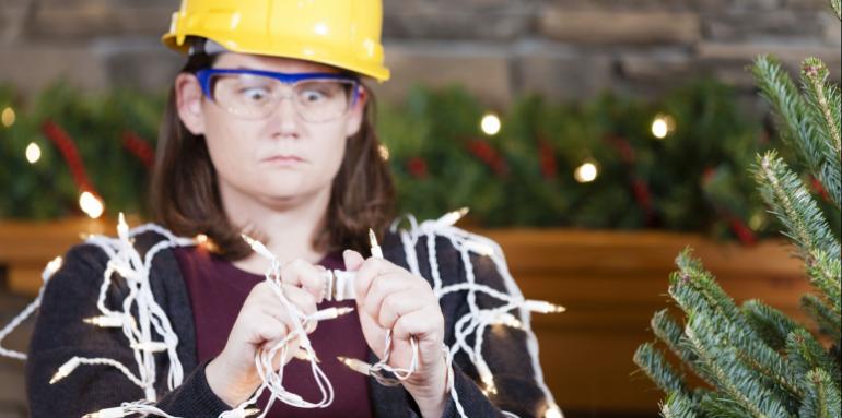 Consejos para tener un alumbrado navideño seguro en casa