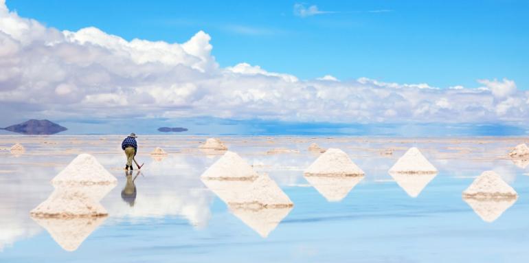 El increíble hotel construido con sal El increíble hotel construido con sal