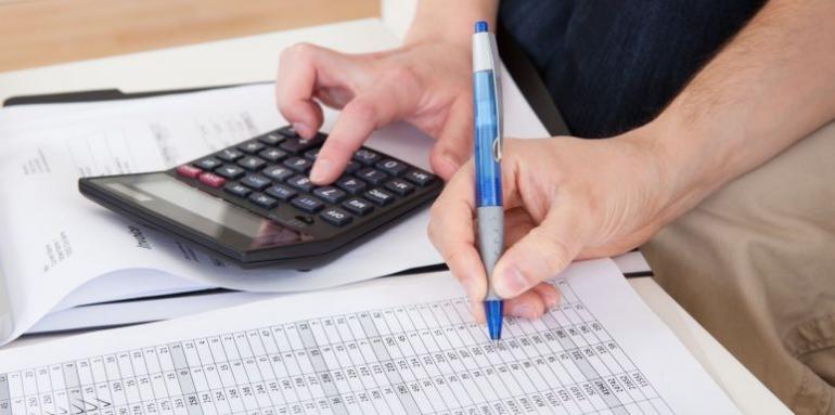 ¿Qué hacer si la administradora no cumple con pagos y obligaciones?