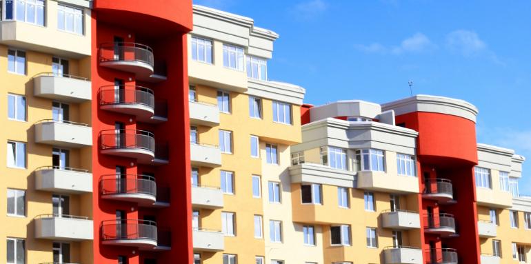 Las fachadas deben guardar uniformidad Las fachadas deben guardar uniformidad