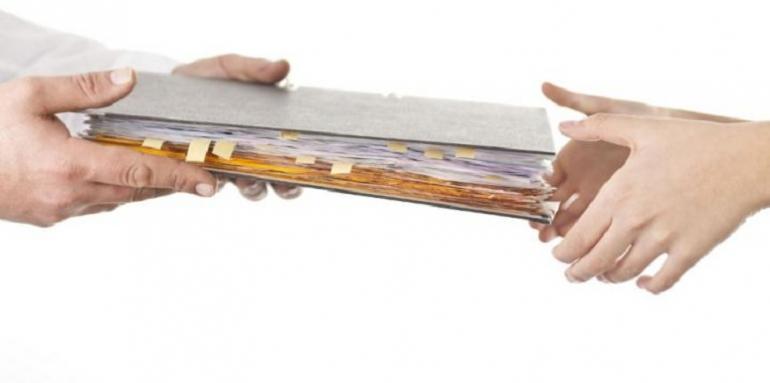 Cuidado con los fiadores de papel Cuidado con los fiadores de papel